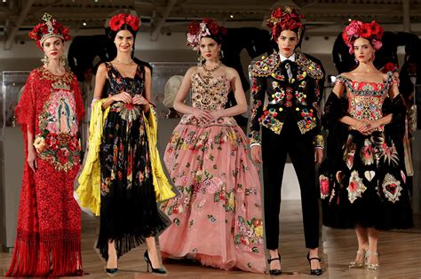 traje dolce gabbana precio mexico|Moda, Casa, Belleza y Food&Beverage Dolce&Gabbana®.